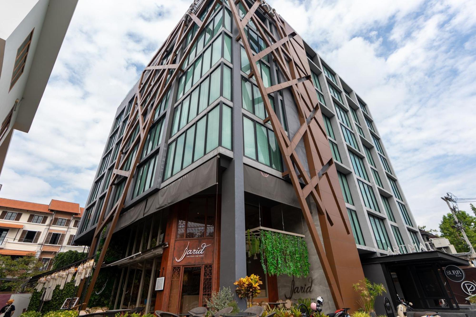 Art Mai Gallery Nimman Hotel شيانغ ماي المظهر الخارجي الصورة The building of the university library