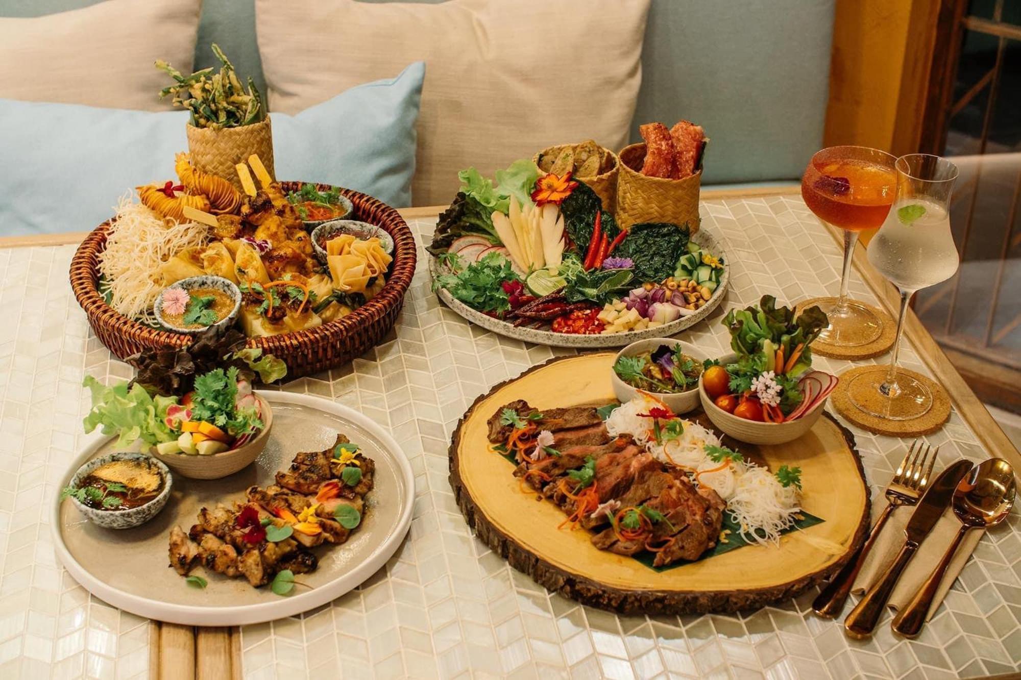 Art Mai Gallery Nimman Hotel شيانغ ماي المظهر الخارجي الصورة A selection of Thai tapas